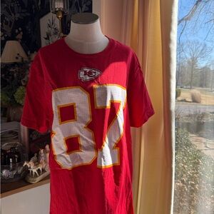 Red Kansas City Chiefs T-Shirt with Number 87 Nike size xl